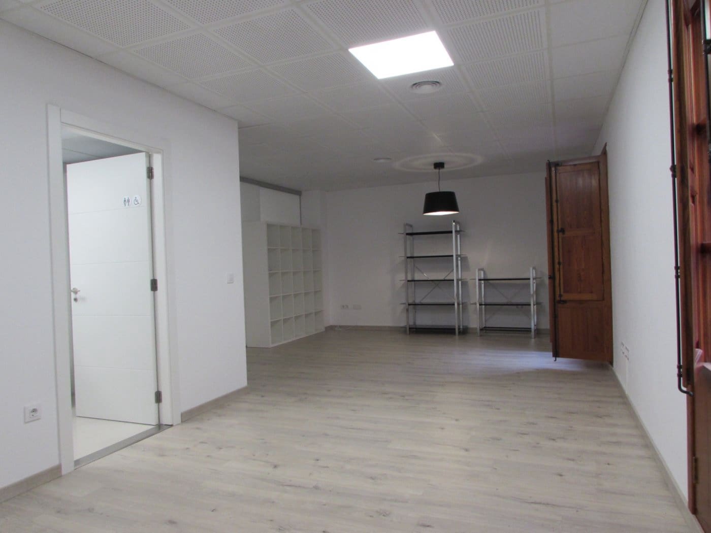 Kontor til leje i Gandia - € 600 (Ref: 6184850)