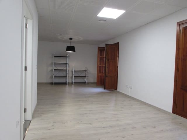 Kontor til leje i Gandia - € 600 (Ref: 6184850)