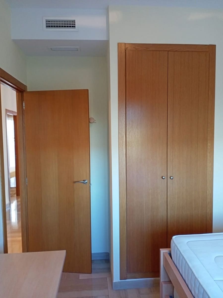 2 makuuhuone Huoneisto vuokrattavana paikassa Gandia mukana uima-altaan 
autotalli - 900 € (Ref: 6476525)