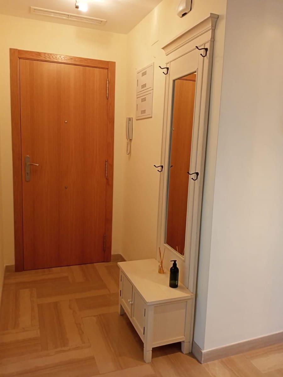 2 makuuhuone Huoneisto vuokrattavana paikassa Gandia mukana uima-altaan 
autotalli - 900 € (Ref: 6476525)