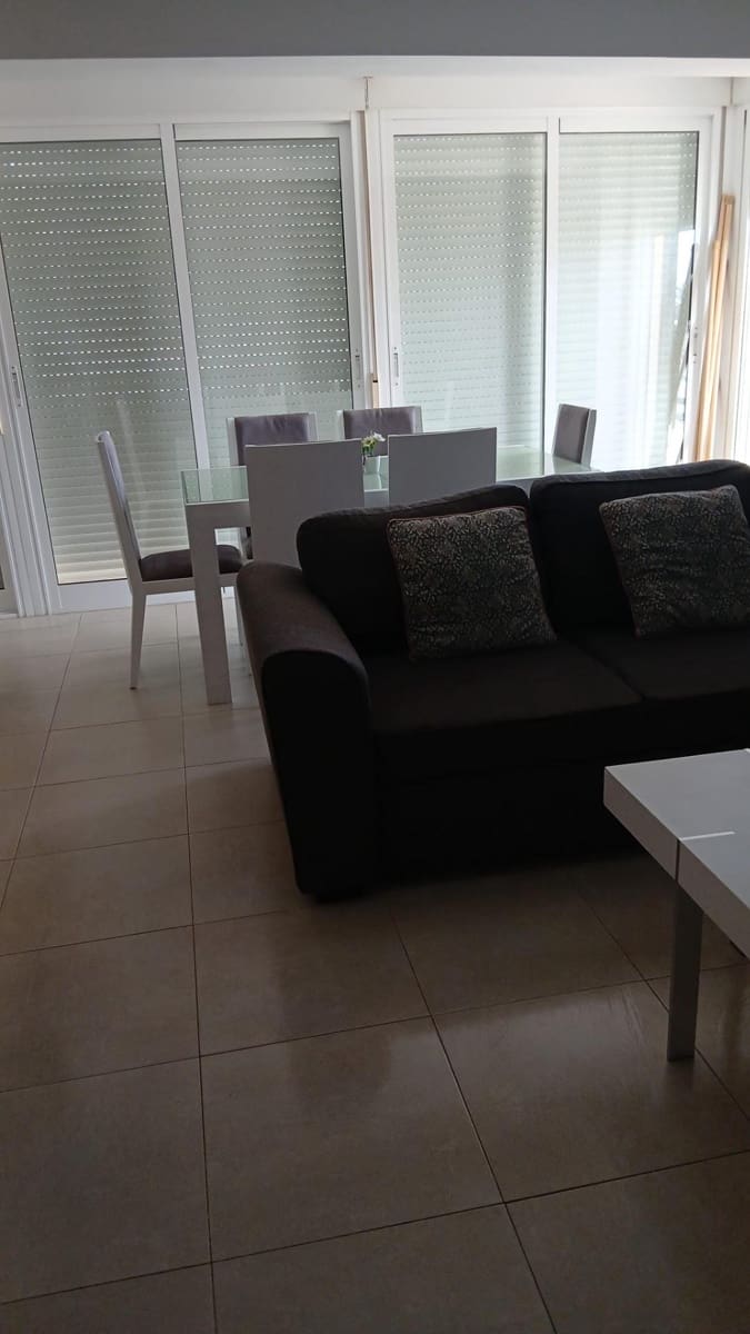 2 soveværelse Lejlighed til leje i Gandia med garage - € 950 (Ref: 6584599)
