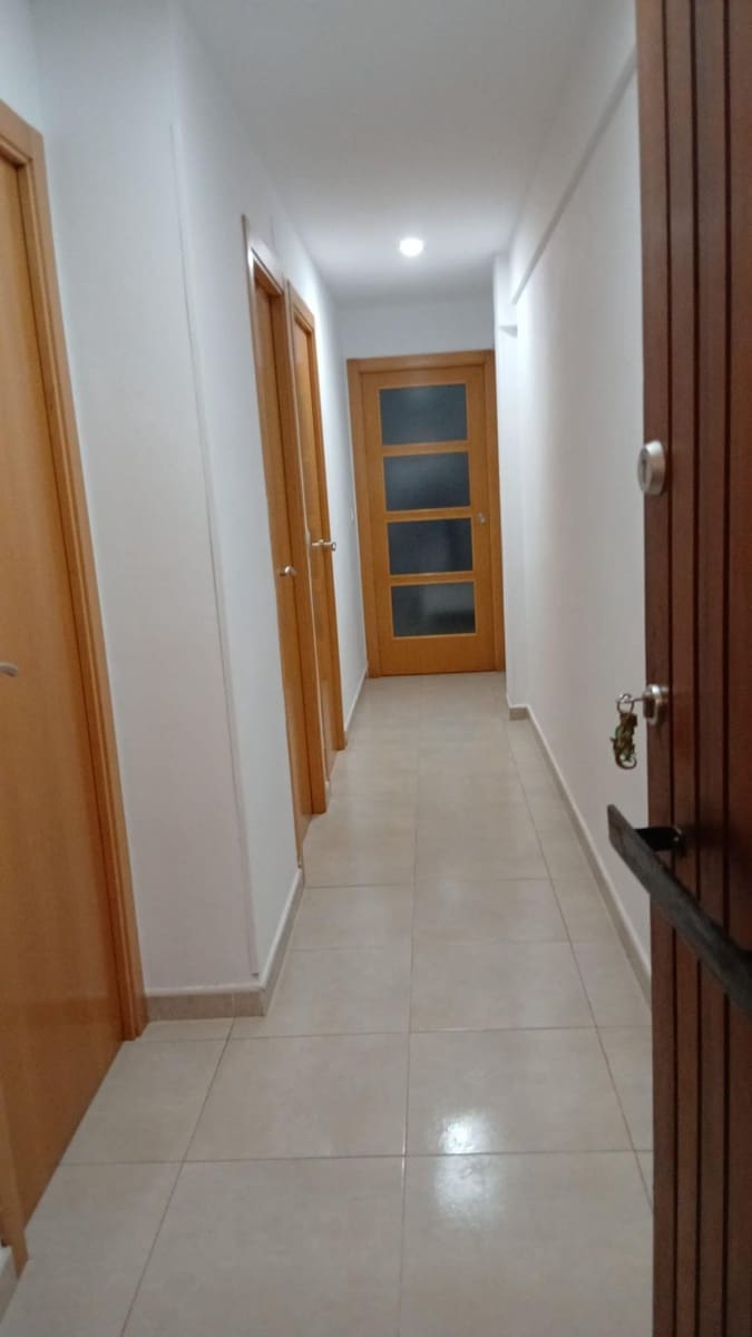 2 soveværelse Lejlighed til leje i Gandia med garage - € 950 (Ref: 6584599)