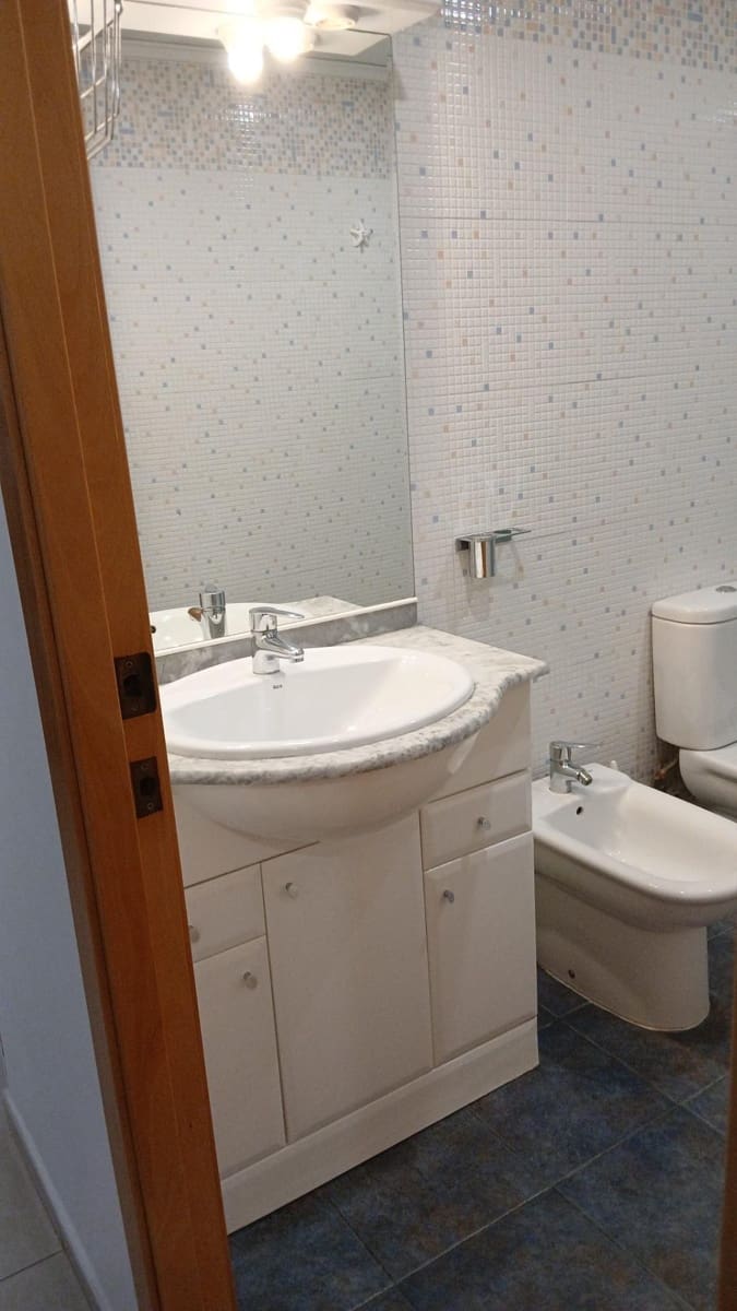 2 soveværelse Lejlighed til leje i Gandia med garage - € 950 (Ref: 6584599)