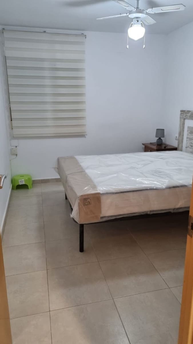 2 soveværelse Lejlighed til leje i Gandia med garage - € 950 (Ref: 6584599)