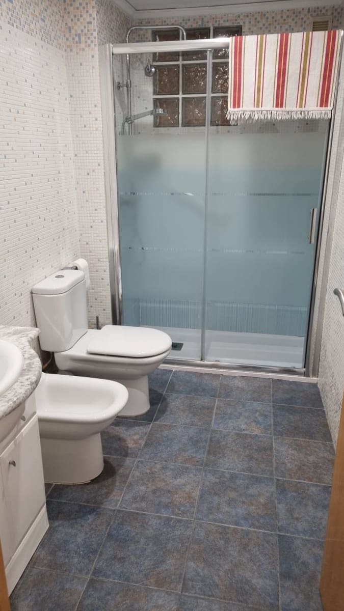 2 soveværelse Lejlighed til leje i Gandia med garage - € 950 (Ref: 6584599)