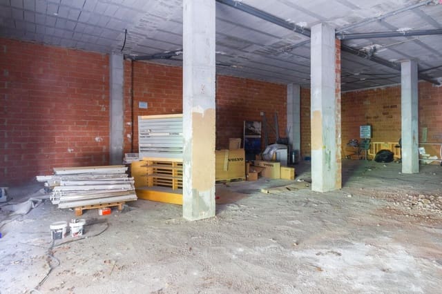 Local Comercial en Gandia en venta - 250.000 € (Ref: 6635997)