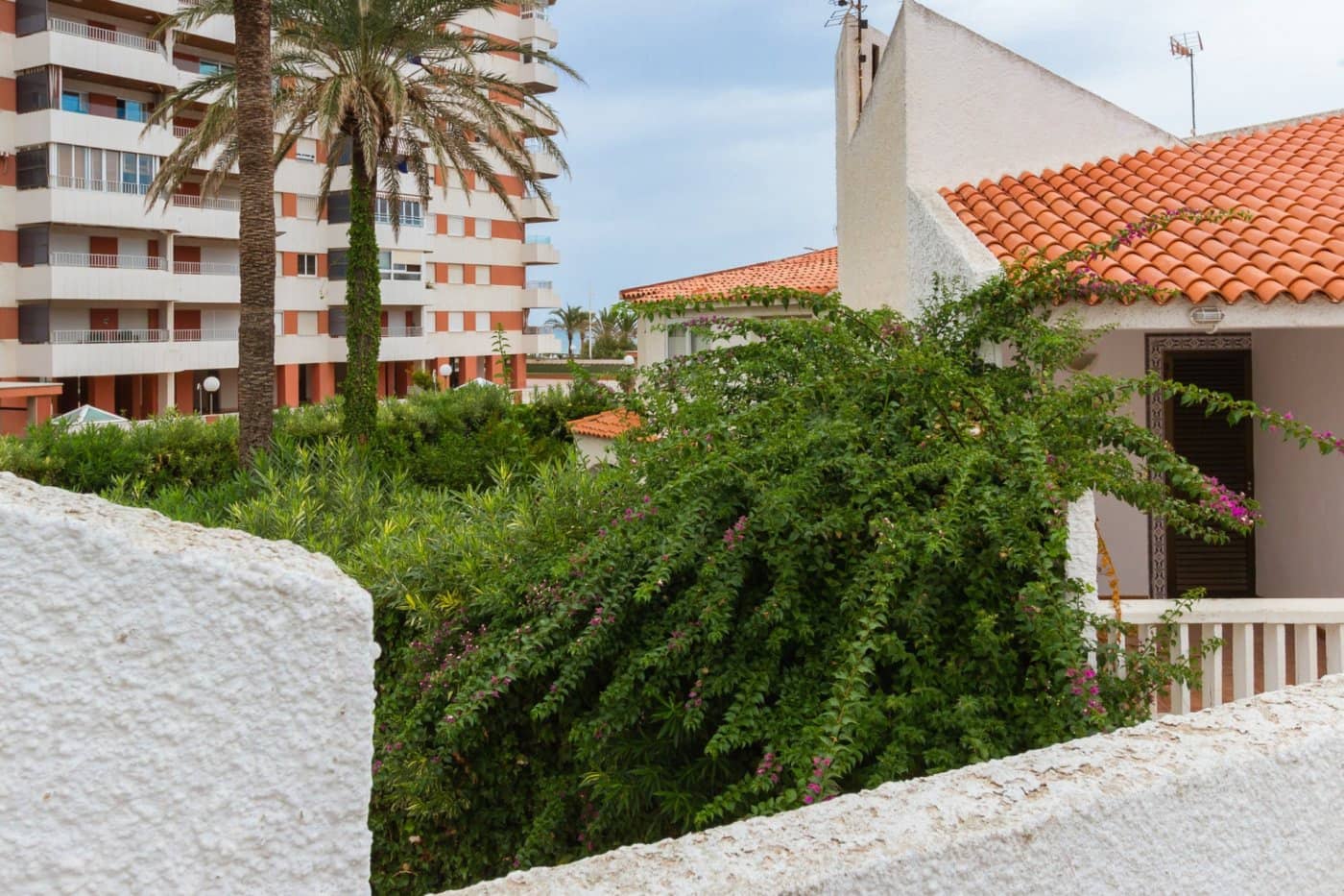 3 quarto Moradia em Banda para arrendar em Gandia com garagem - 1 500 € (Ref: 7062628)