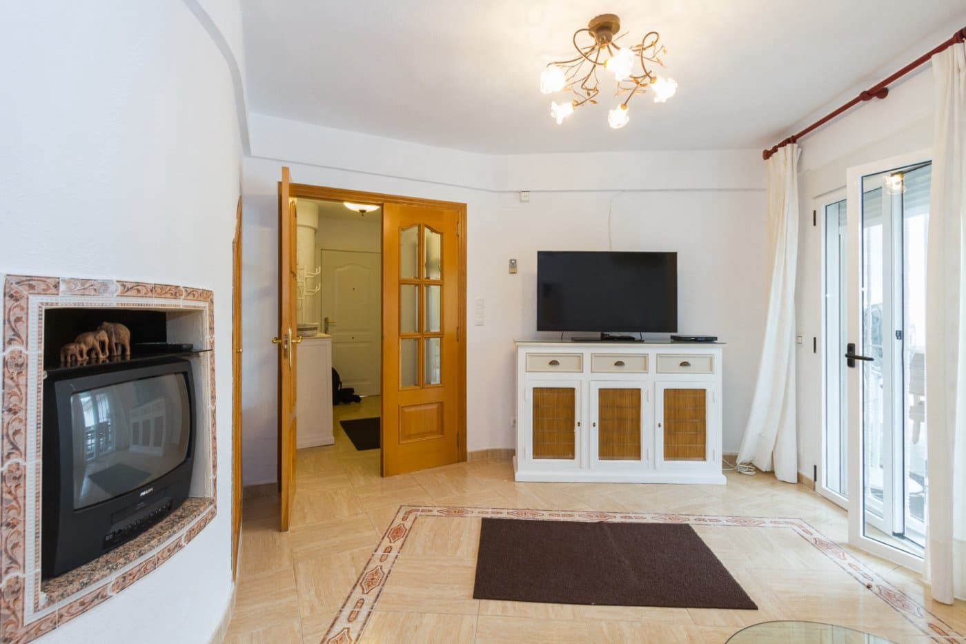 Adosado de 3 habitaciones en Gandia en alquiler con garaje - 1.300 € (Ref: 7062628)