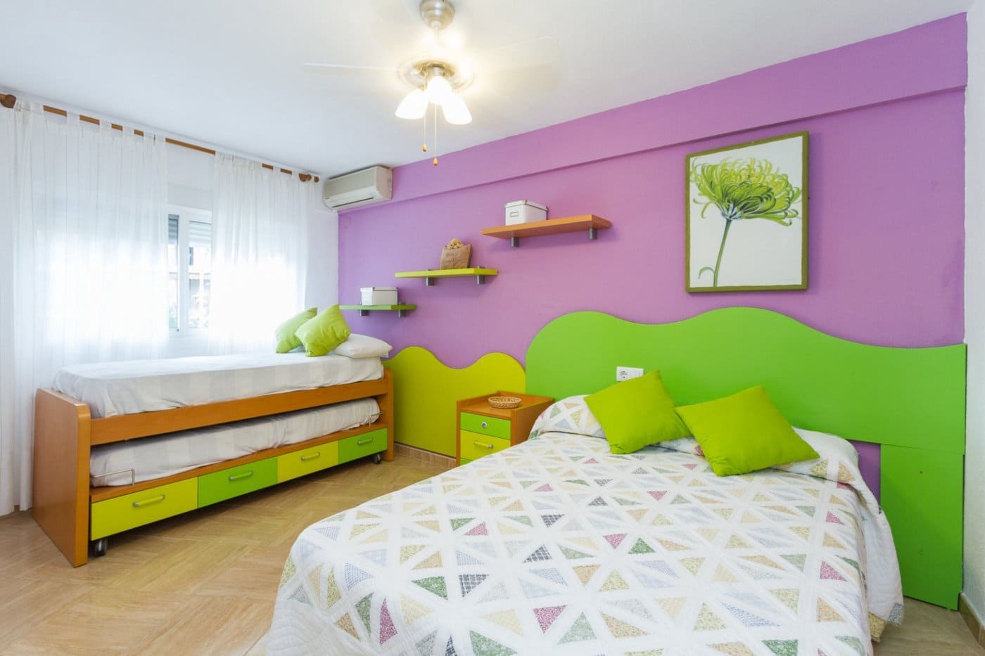 Adosado de 3 habitaciones en Gandia en alquiler con garaje - 1.300 € (Ref: 7062628)