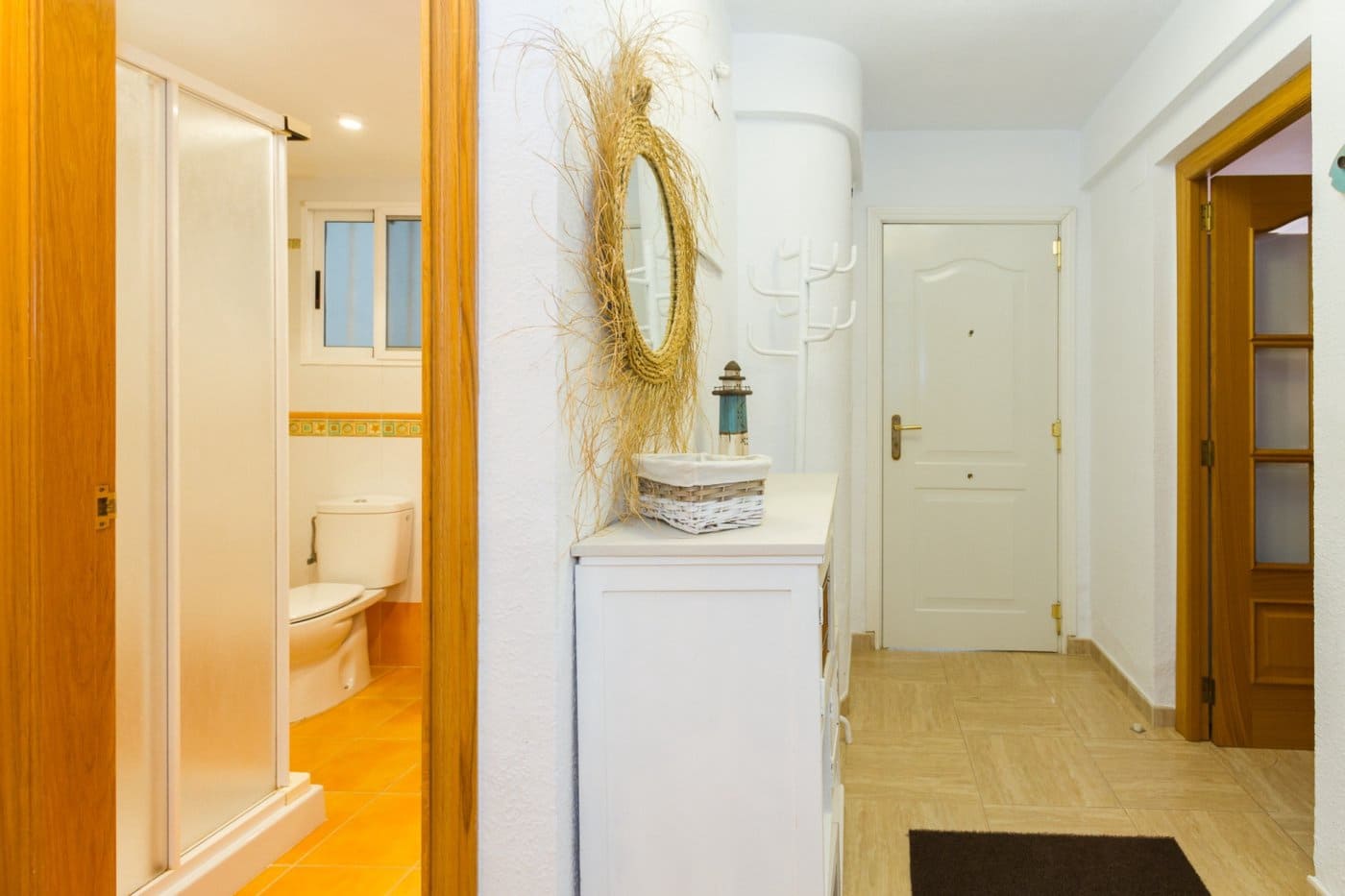 Adosado de 3 habitaciones en Gandia en alquiler con garaje - 1.300 € (Ref: 7062628)