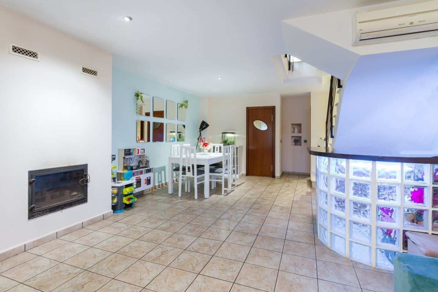 4 soveværelse Byhus til salg i Gandia med garage - € 210.000 (Ref: 7169845)