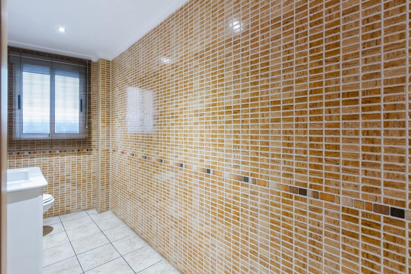 4 soveværelse Byhus til salg i Gandia med garage - € 210.000 (Ref: 7169845)