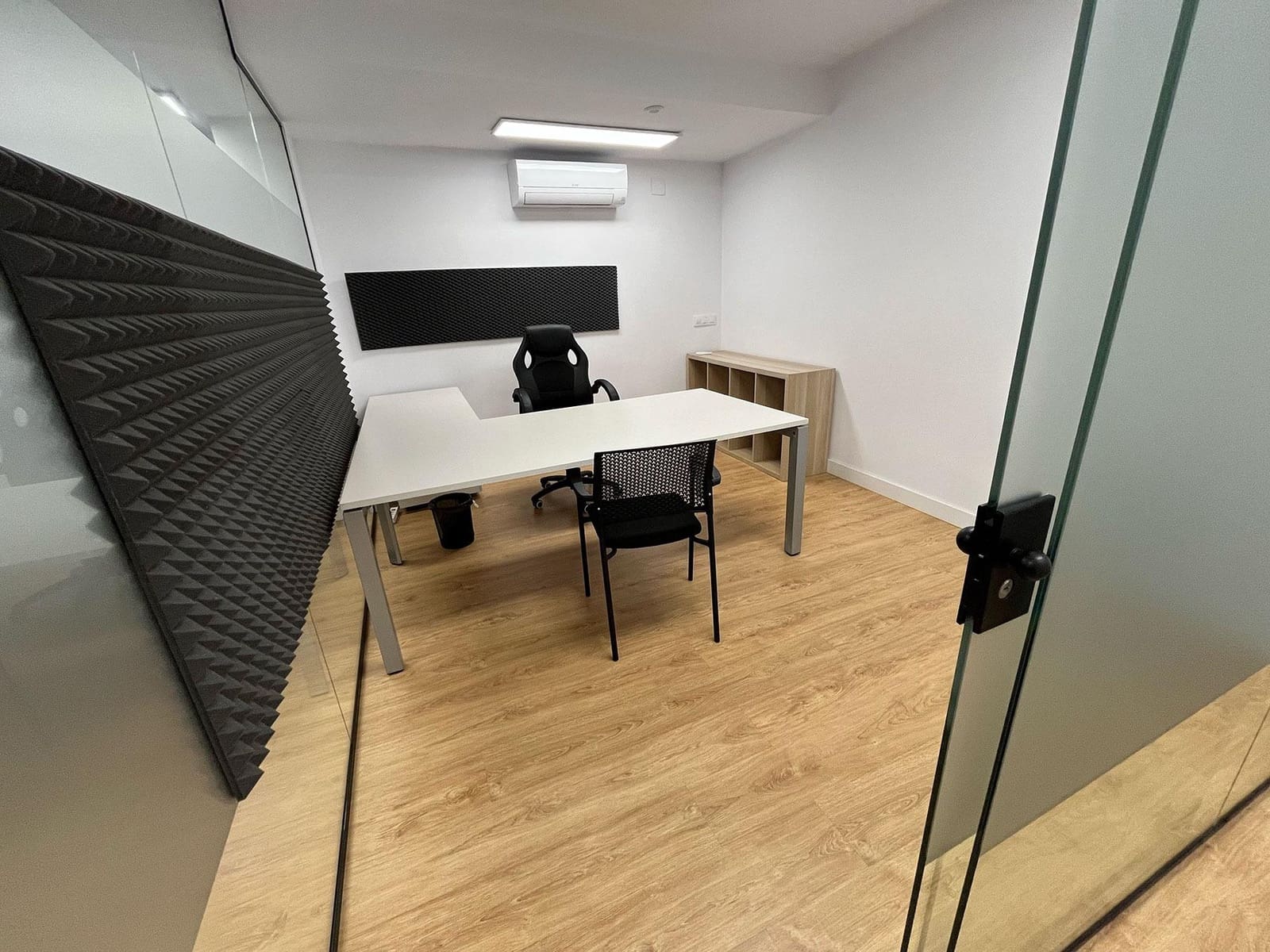Büro zu vermieten in Gandia - 250 € (Ref: 7890979)
