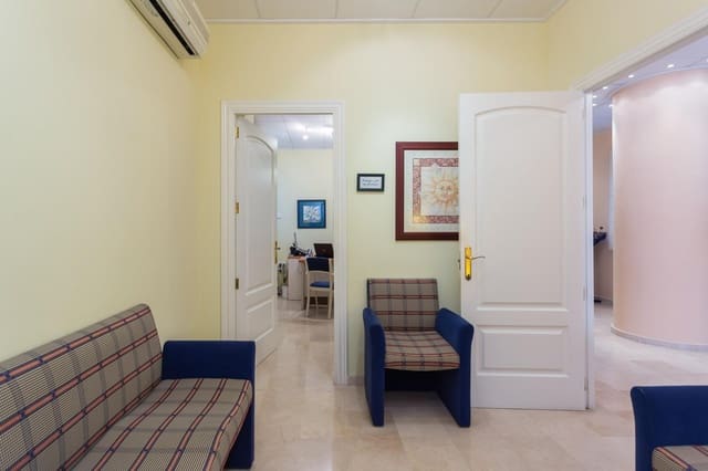 5 soveværelse Lejlighed til salg i Gandia - € 210.000 (Ref: 7955057)