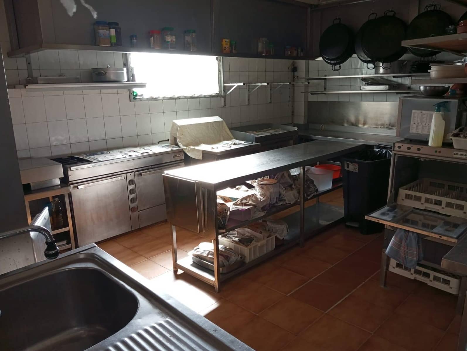 Commercial for sale in Gandia - € 350,000 (Ref: 8068384)