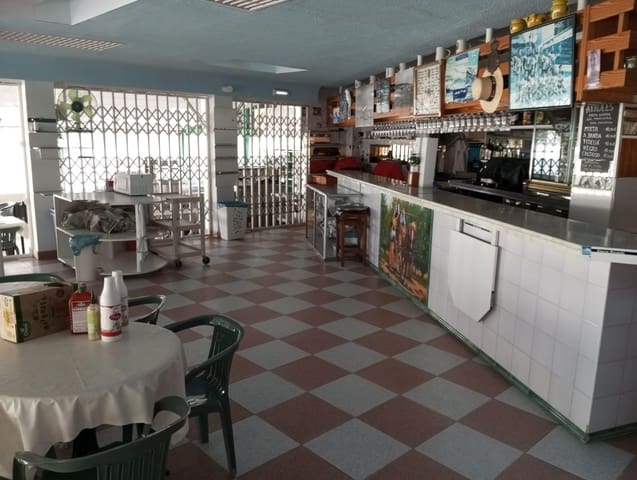 Commercial for sale in Gandia - € 350,000 (Ref: 8068384)