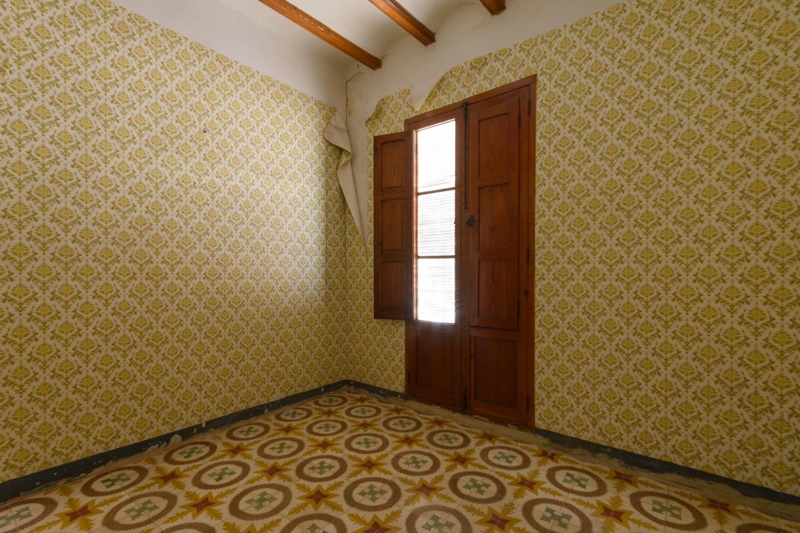 6 soverom Villa til salgs i Castello de Rugat - € 87 000 (Ref: 8211423)