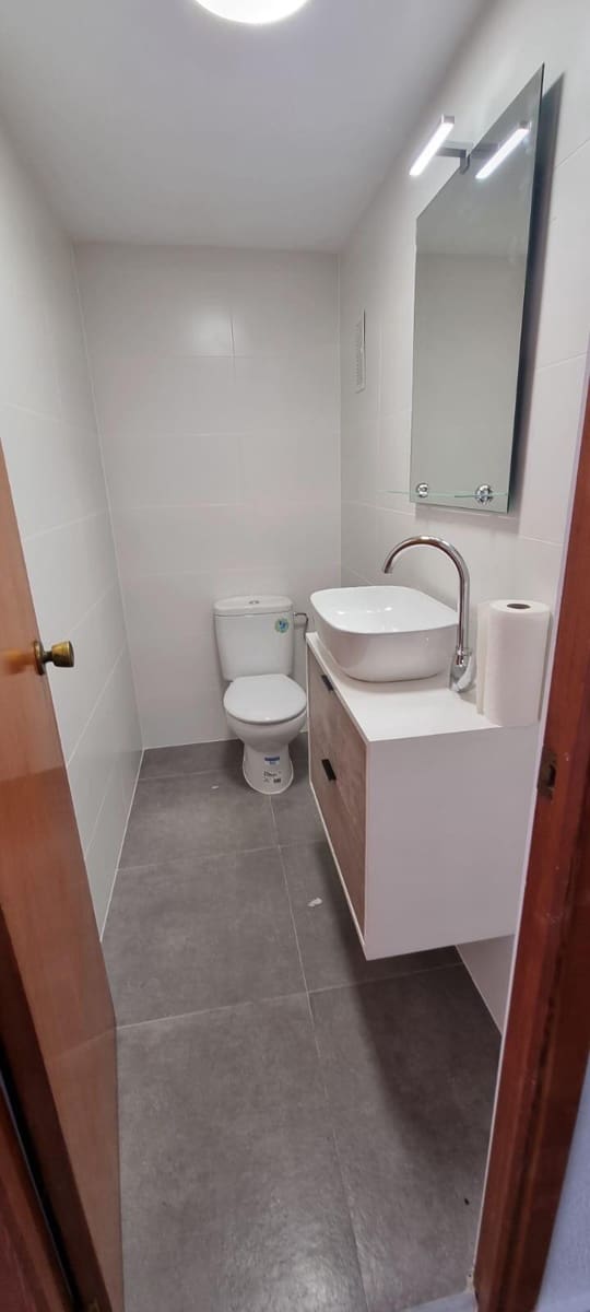 4 soveværelse Lejlighed til leje i Gandia med garage - € 750 (Ref: 8284933)