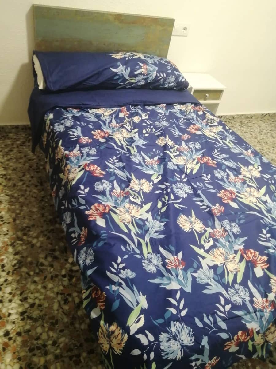 4 soveværelse Lejlighed til leje i Gandia med garage - € 750 (Ref: 8284933)