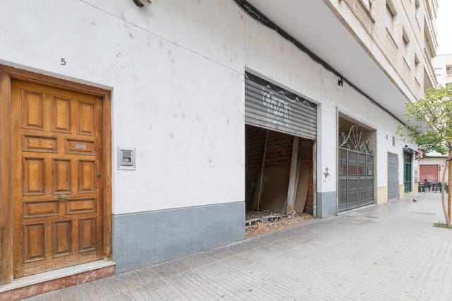 Commercieel te koop in Gandia - € 110.000 (Ref: 8544883)