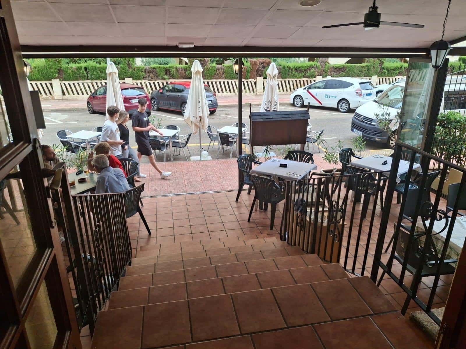 Erhverv til salg i Gandia med garage - € 175.000 (Ref: 8561727)