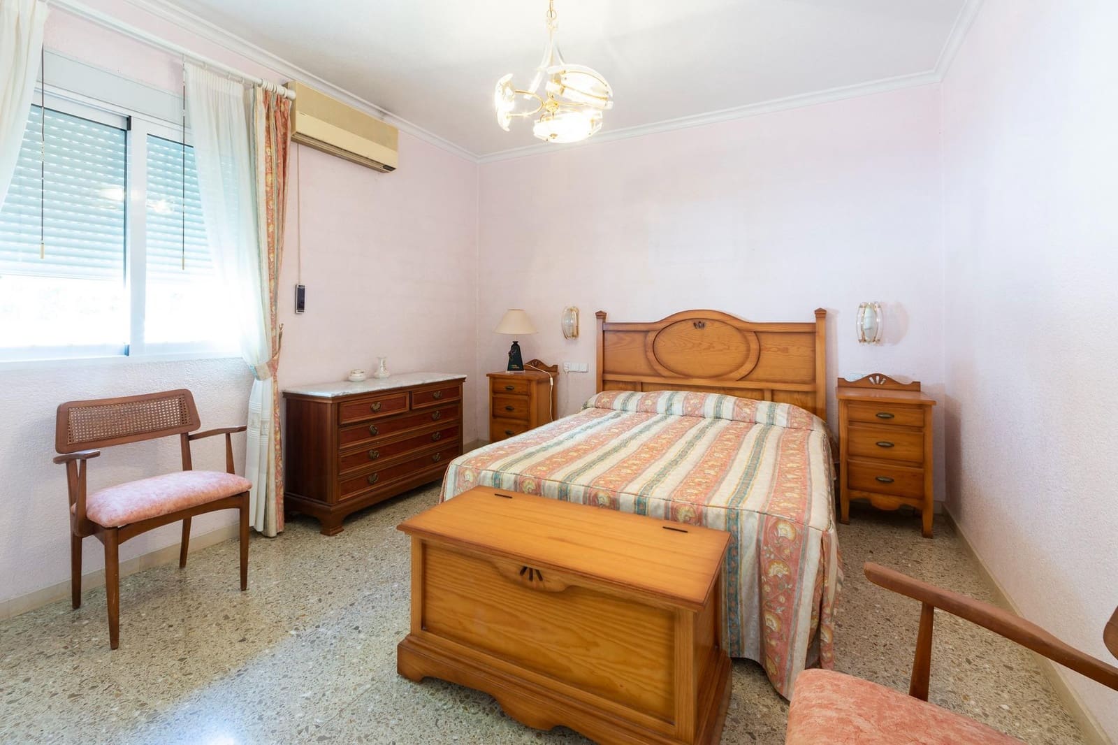 5 soverom Villa til salgs i Gandia med svømmebasseng garasje - € 550 000 (Ref: 8565325)