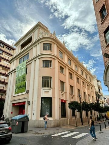 Apartament na sprzedaż w Gandia - 1 590 000 € (Ref: 8568373)