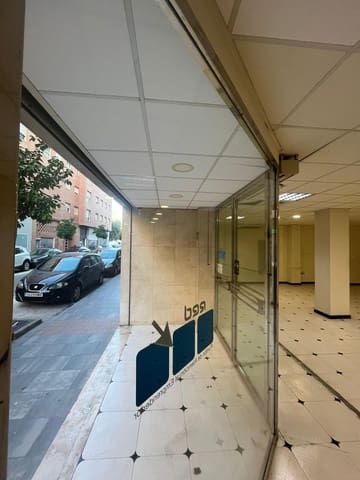 Komercyjne do wynajęcia w Gandia z garażem - 1 200 € (Ref: 8668389)