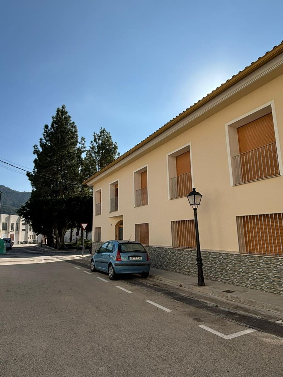 3 soverom Leilighet til salgs i Salem - € 69 900 (Ref: 8675875)