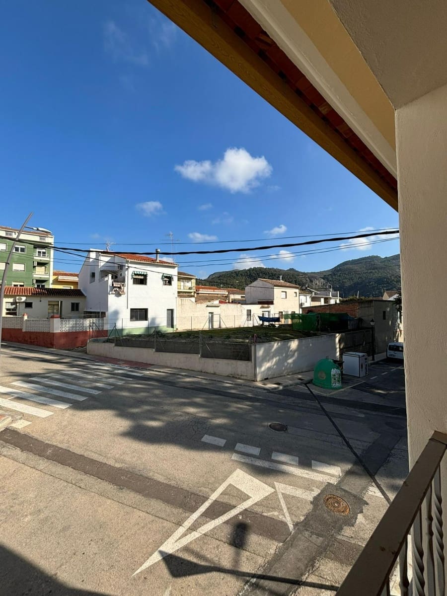 3 soverom Leilighet til salgs i Salem - € 69 900 (Ref: 8675875)