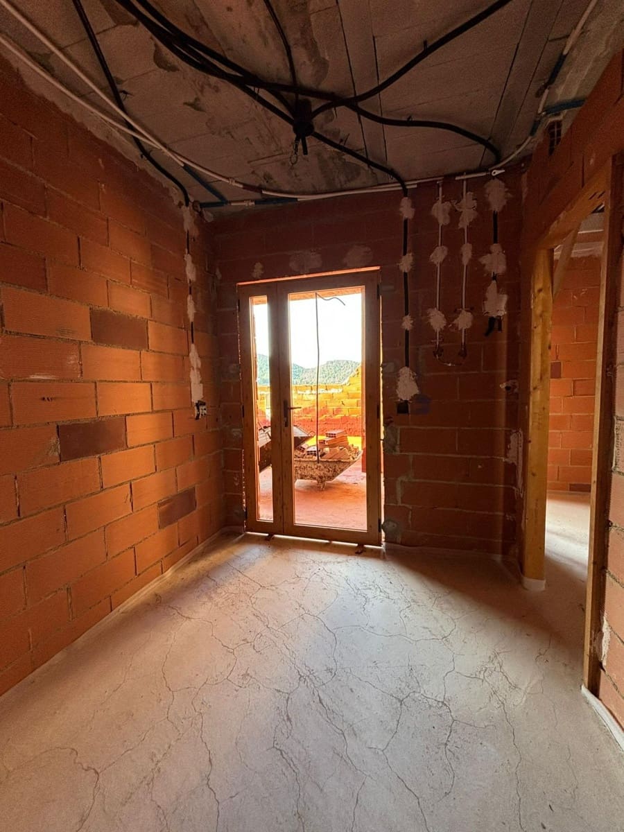 3 soverom Leilighet til salgs i Salem - € 69 900 (Ref: 8675875)