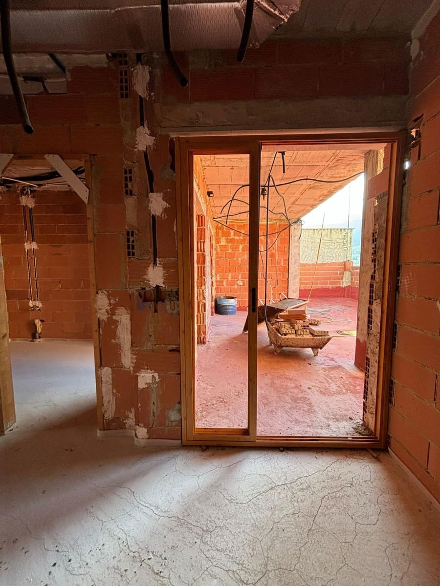 3 soverom Leilighet til salgs i Salem - € 69 900 (Ref: 8675875)