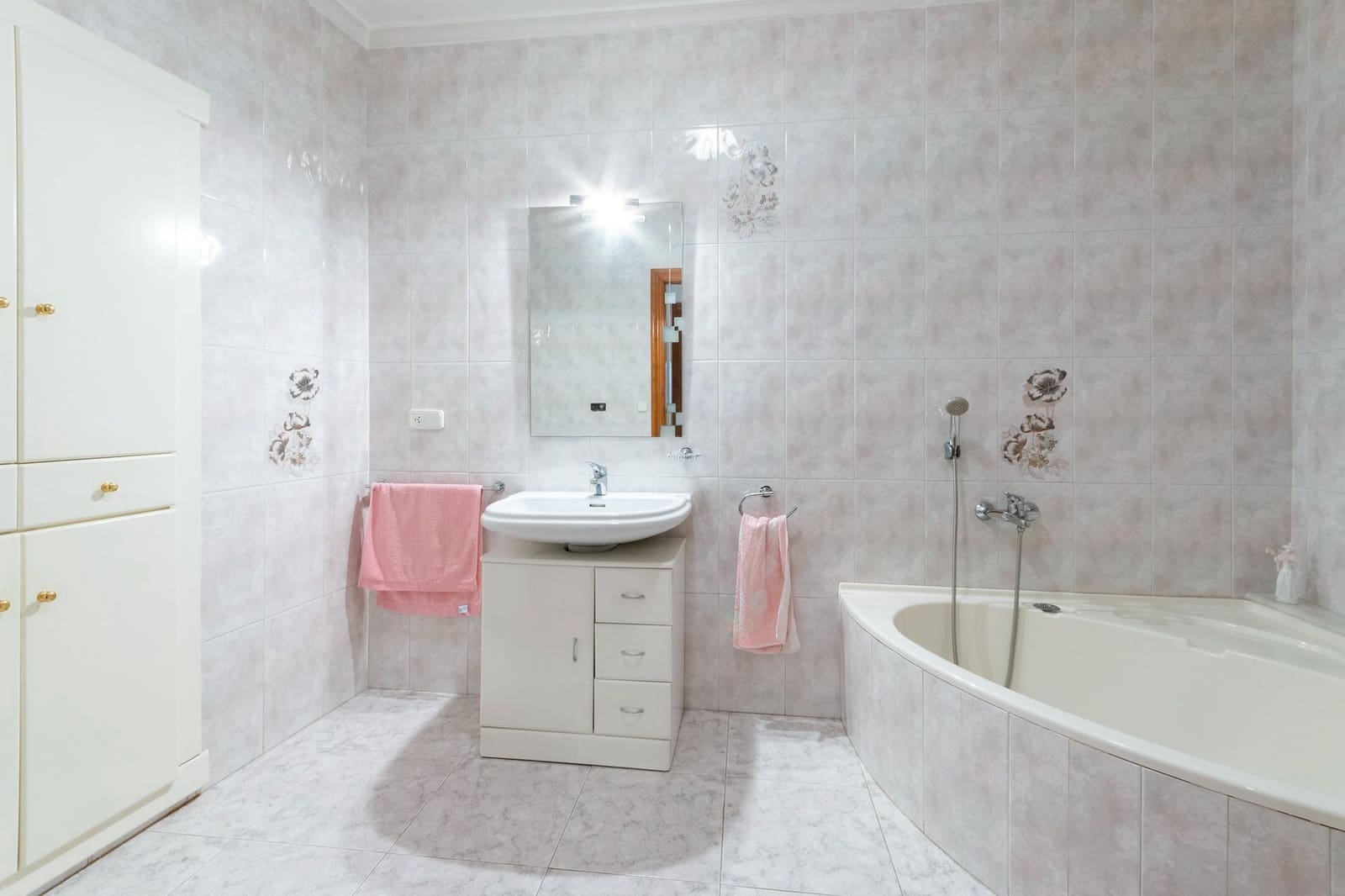 5 quarto Casa em Banda para venda em Llutxent com garagem - 175 000 € (Ref: 8696191)