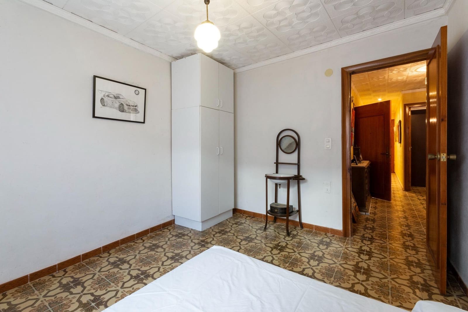 7 bedroom Townhouse for sale in Llutxent with garage - € 175,000 (Ref: 8696191)