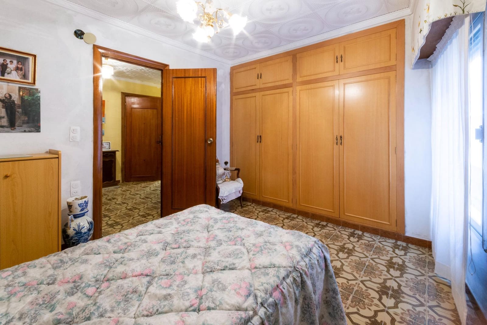 7 bedroom Townhouse for sale in Llutxent with garage - € 175,000 (Ref: 8696191)