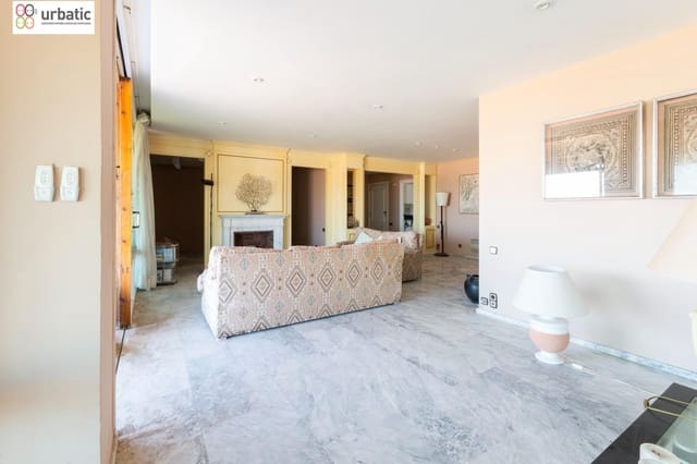 4 Zimmer Apartment zu verkaufen in Gandia mit Pool Garage - 1.100.000 € (Ref: 8699903)