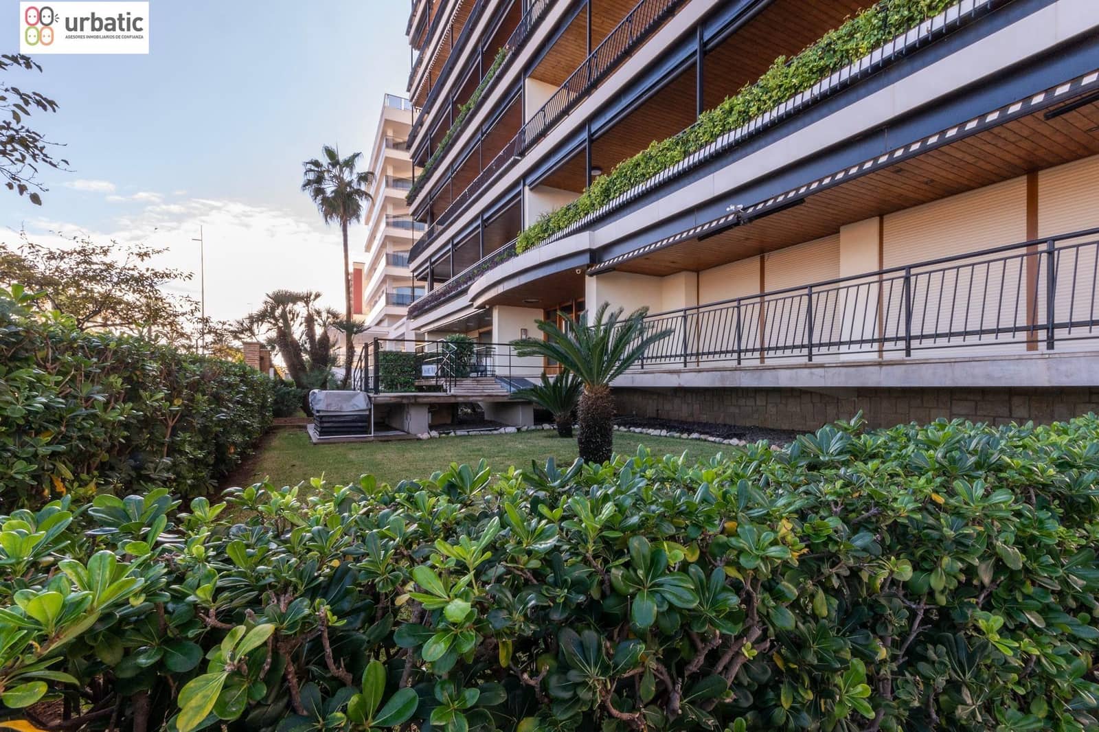 4 soverom Leilighet til salgs i Gandia med svømmebasseng garasje - € 1 100 000 (Ref: 8699903)