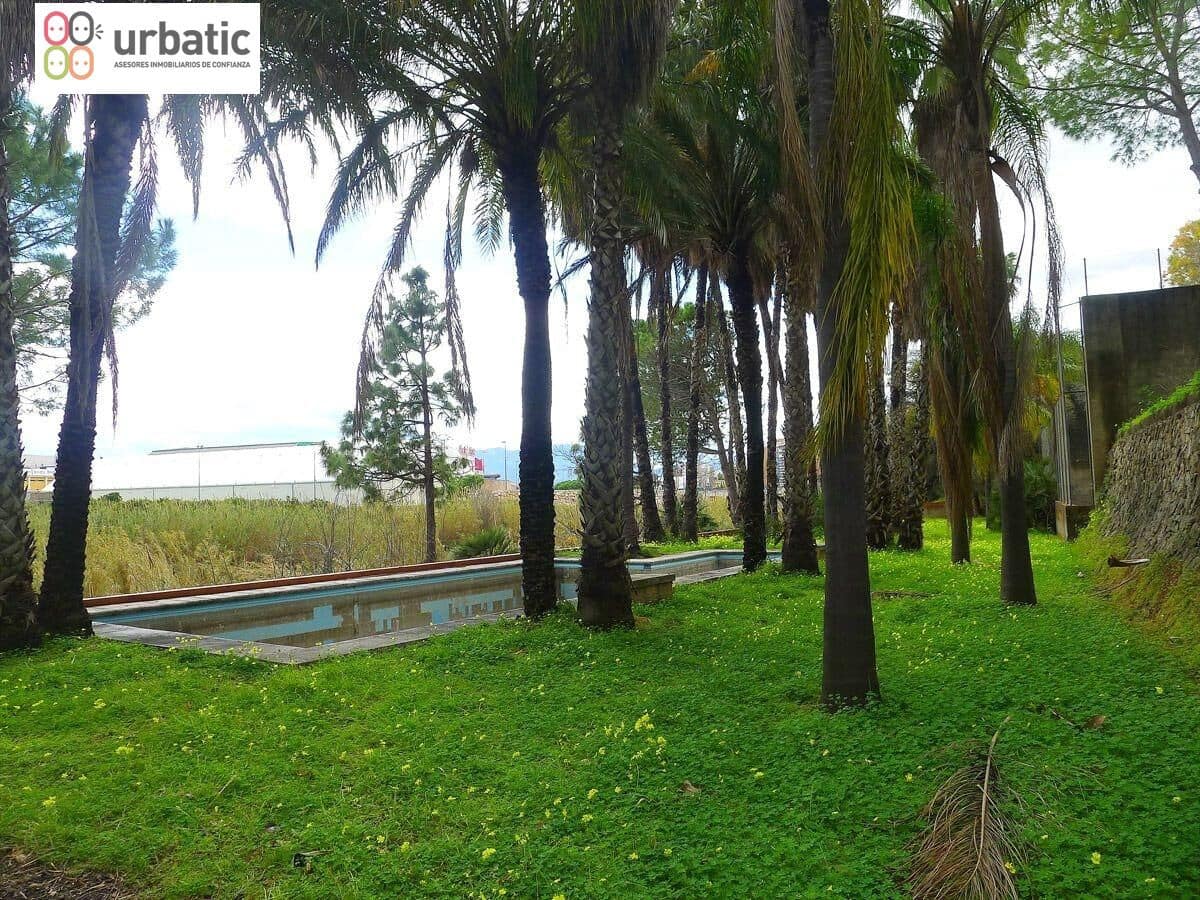 4 sypialnia Willa na sprzedaż w Gandia z basenem garażem - 3 500 000 € (Ref: 8724137)