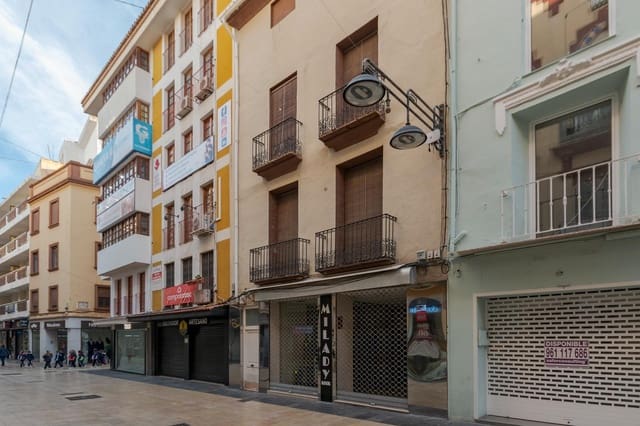 Commercial for sale in Gandia - € 390,000 (Ref: 8766957)