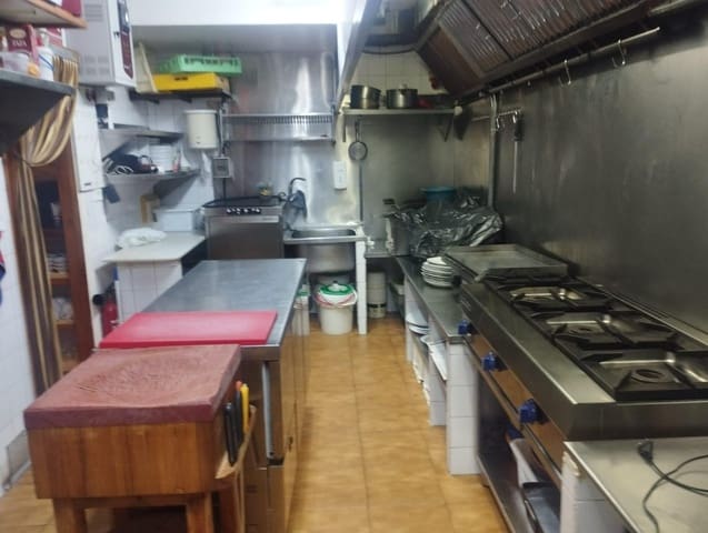 Local Comercial en Gandia en alquiler con garaje - 1.700 € (Ref: 8776403)