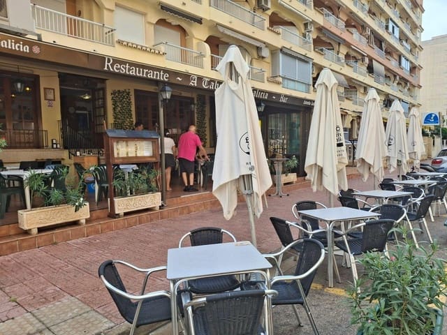 Local Comercial en Gandia en alquiler con garaje - 1.700 € (Ref: 8776403)