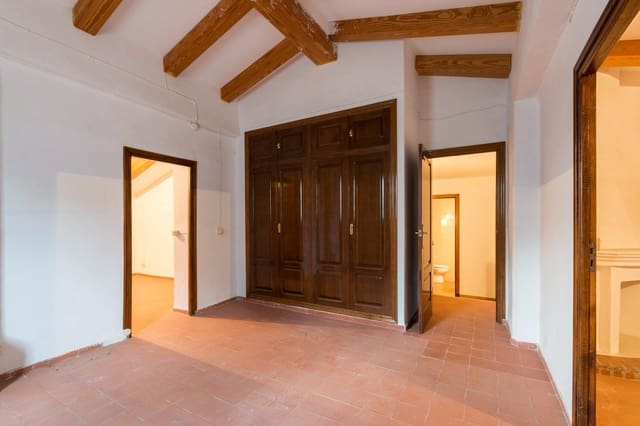 4 chambre Appartement à vendre à Montichelvo - 89 999 € (Ref: 8886142)