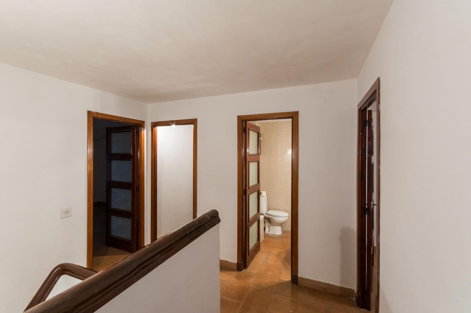 Piso de 4 habitaciones en Montichelvo en venta - 89.999 € (Ref: 8886142)