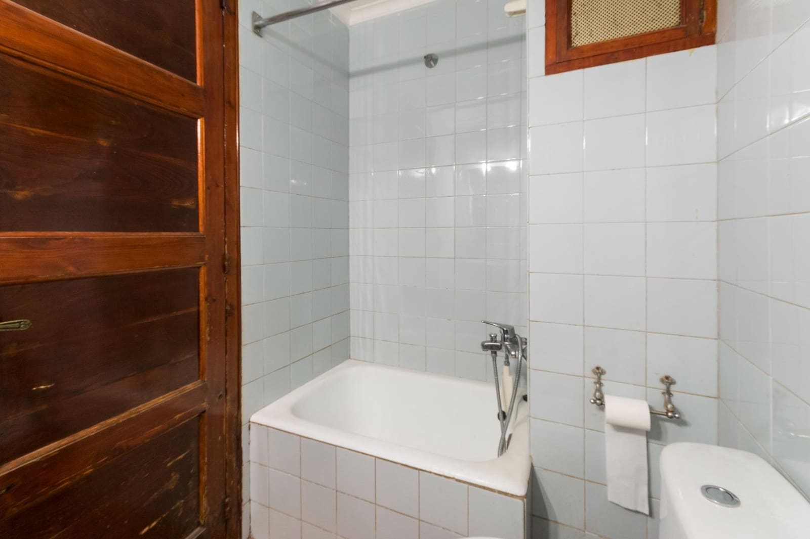 Piso de 4 habitaciones en Montichelvo en venta - 89.999 € (Ref: 8886142)