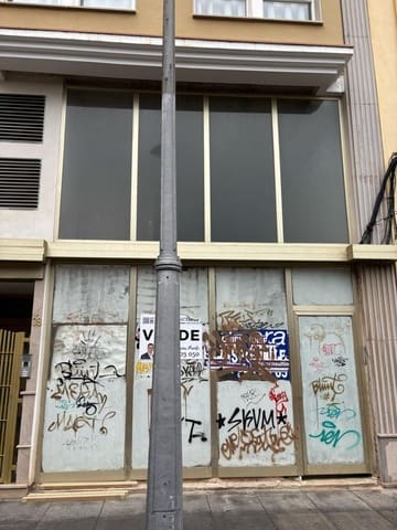 Commercieel te koop in Gandia - € 157.000 (Ref: 8900243)