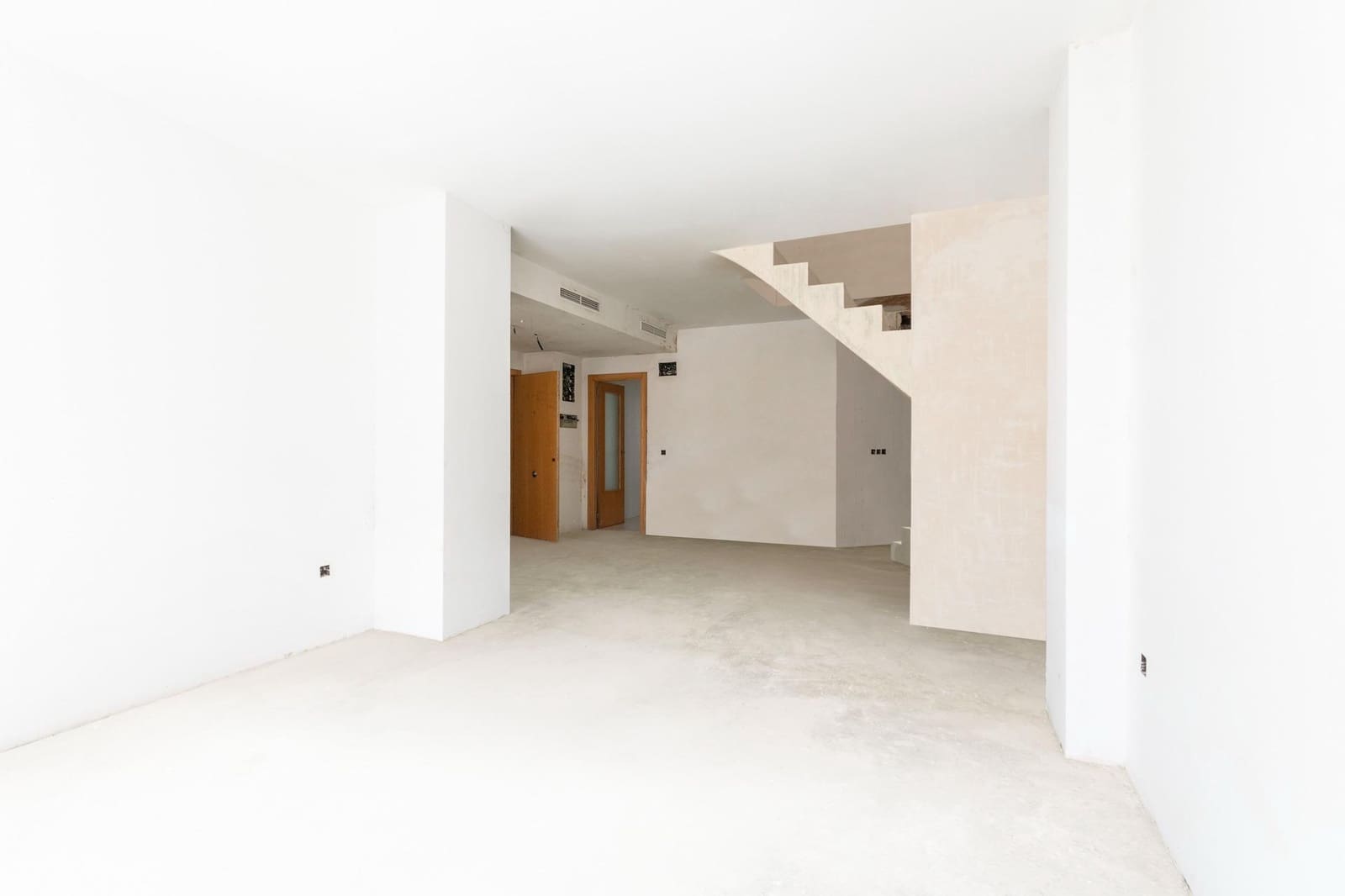 4 chambre Penthouse à vendre à Gandia avec garage - 268 000 € (Ref: 8936656)