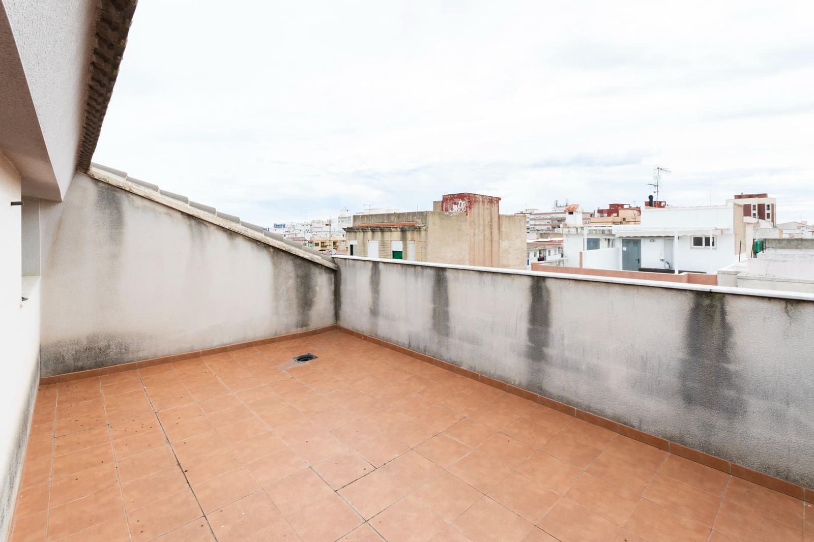 4 chambre Penthouse à vendre à Gandia avec garage - 268 000 € (Ref: 8936656)
