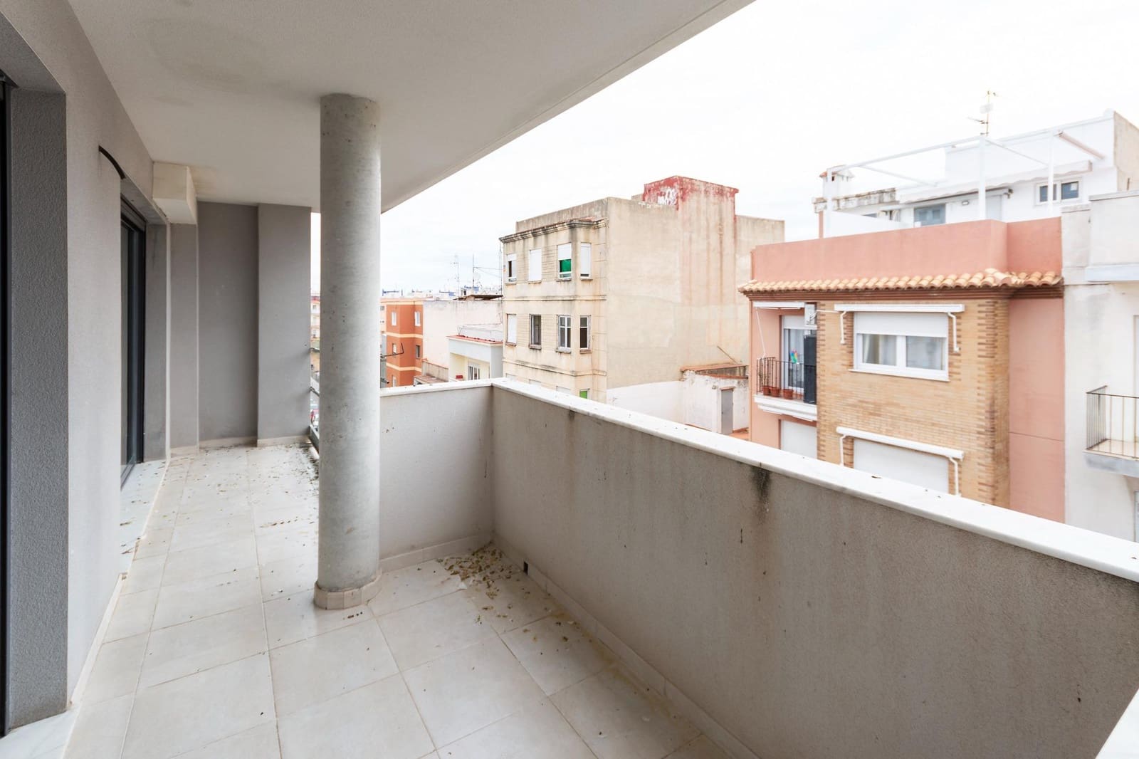 4 chambre Penthouse à vendre à Gandia avec garage - 268 000 € (Ref: 8936656)