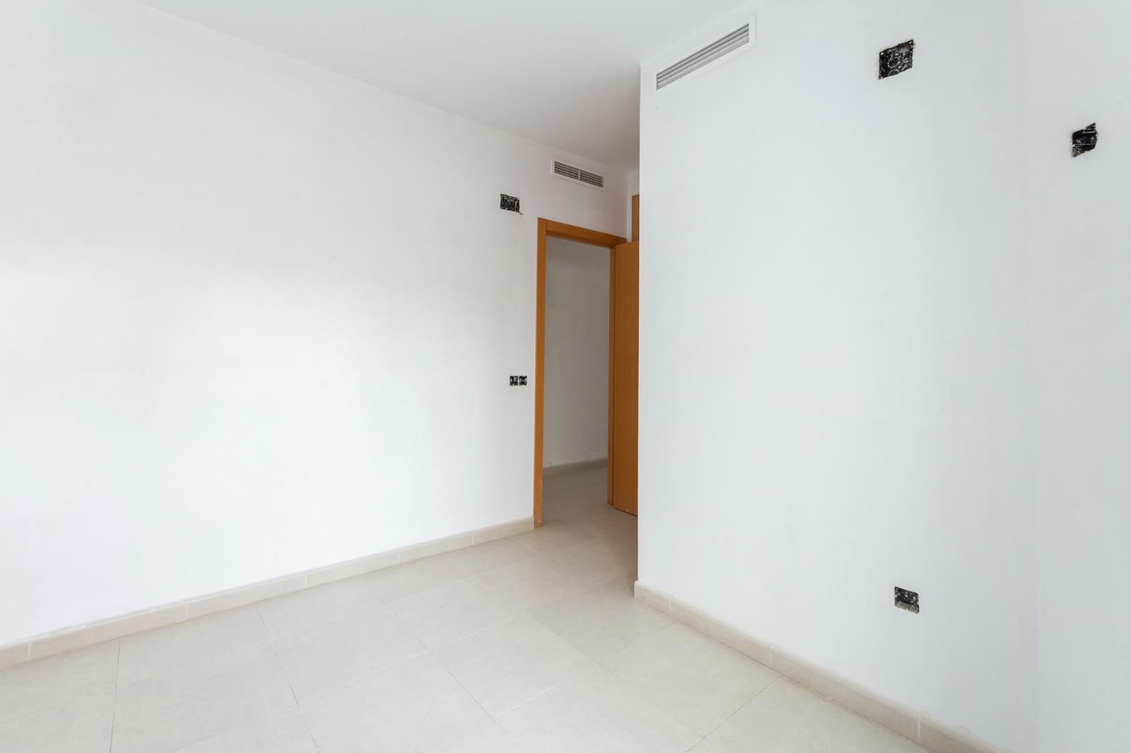 3 soveværelse Lejlighed til salg i Gandia med garage - € 198.000 (Ref: 8936657)