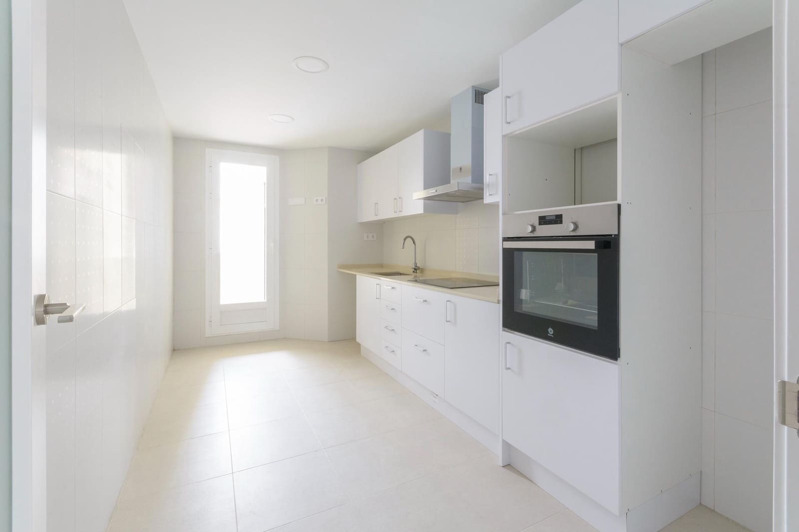 3 makuuhuone Asunto myytävänä paikassa Gandia mukana 
autotalli - 224 000 € (Ref: 8936657)